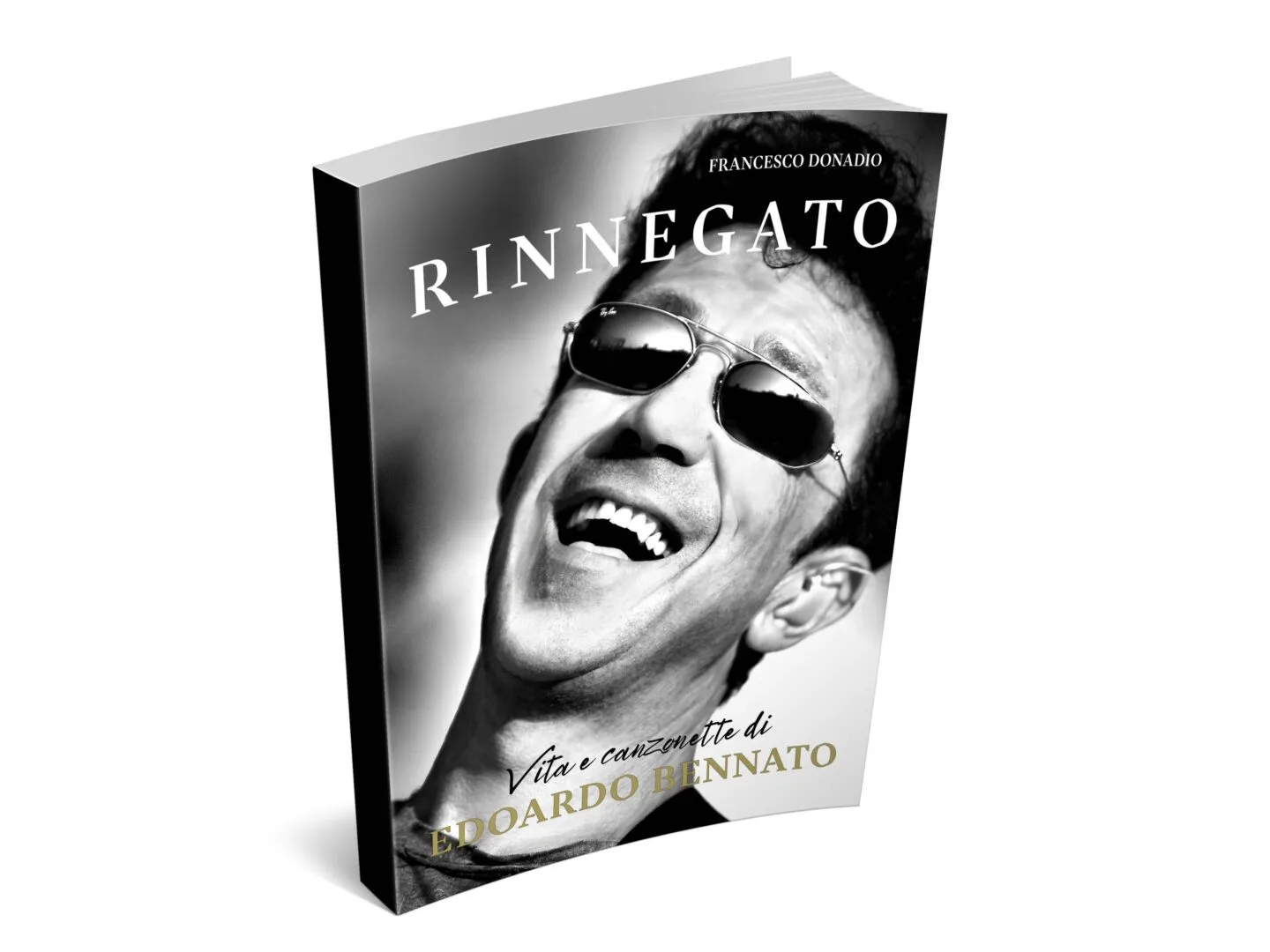 “Rinnegato”, tutta la storia di Edoardo Bennato nella nuova biografia di Francesco Donadio