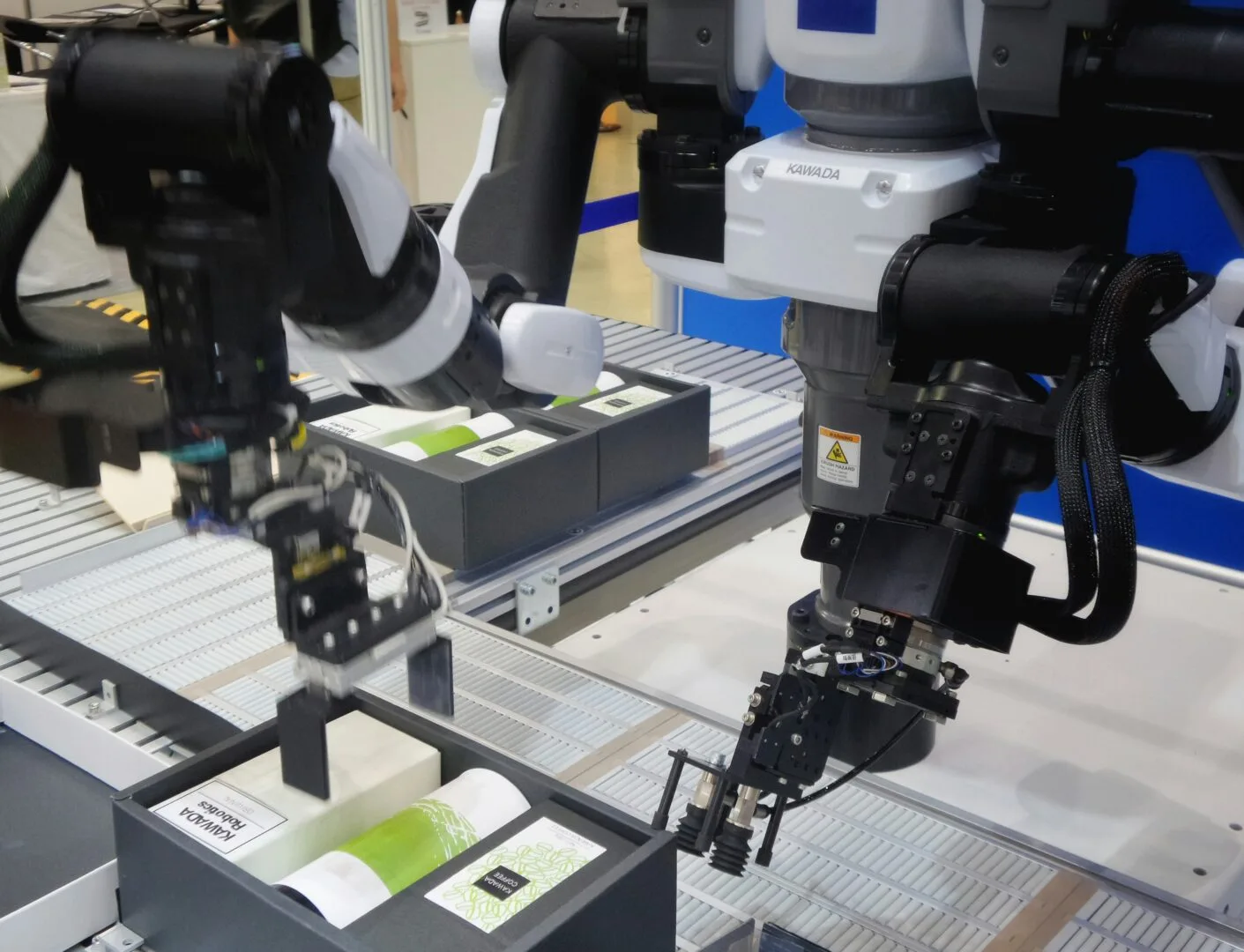 Amazon e robot, il dibattito sul lavoro