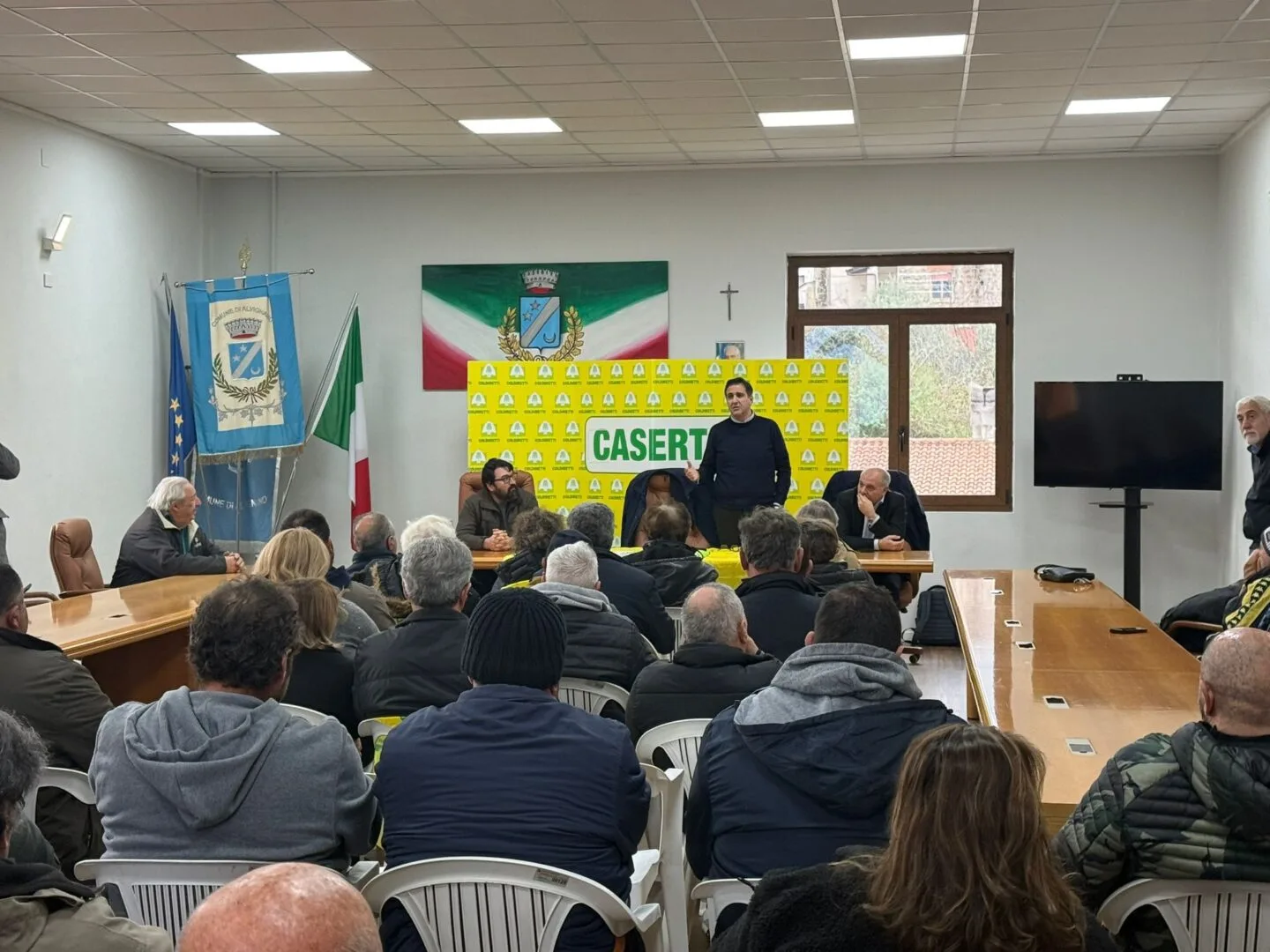 Coldiretti Caserta incontra gli allevatori bovini da latte: contratti certi a difesa del reddito